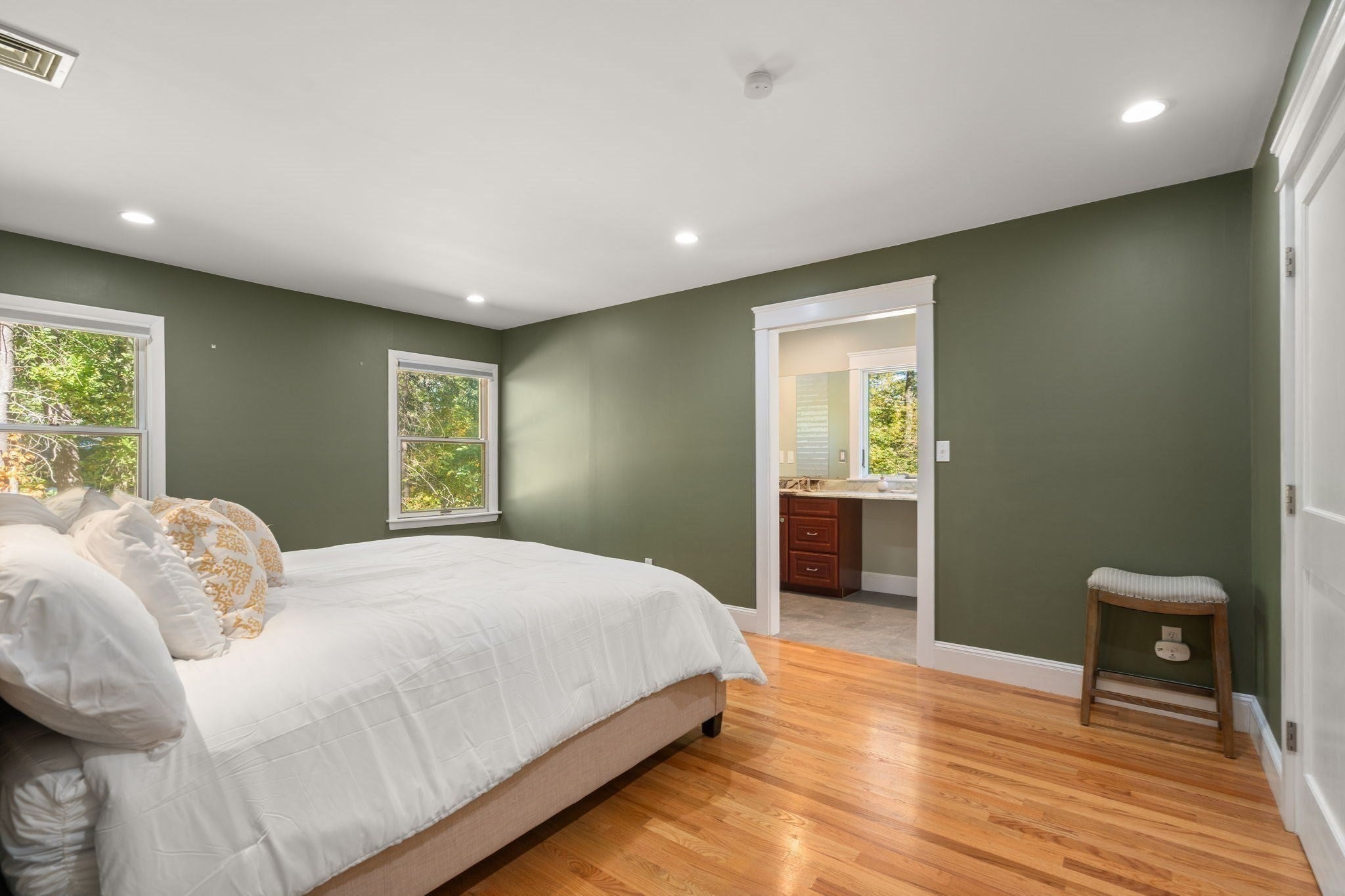 10 Lantern Rd, Framingham, MA, 10 Lantern Rd, Framingham, MA Photo #19