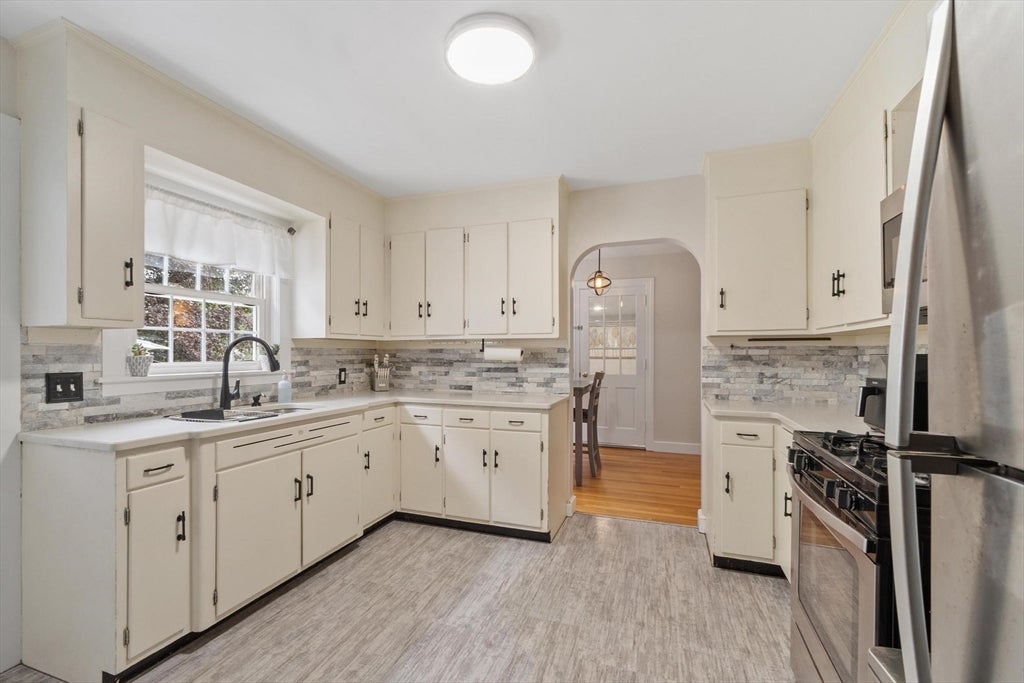 61 Goldsmith St, Littleton, MA, 61 Goldsmith St, Littleton, MA Photo #12