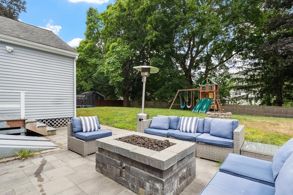 61 Goldsmith St, Littleton, MA, 61 Goldsmith St, Littleton, MA Photo #4
