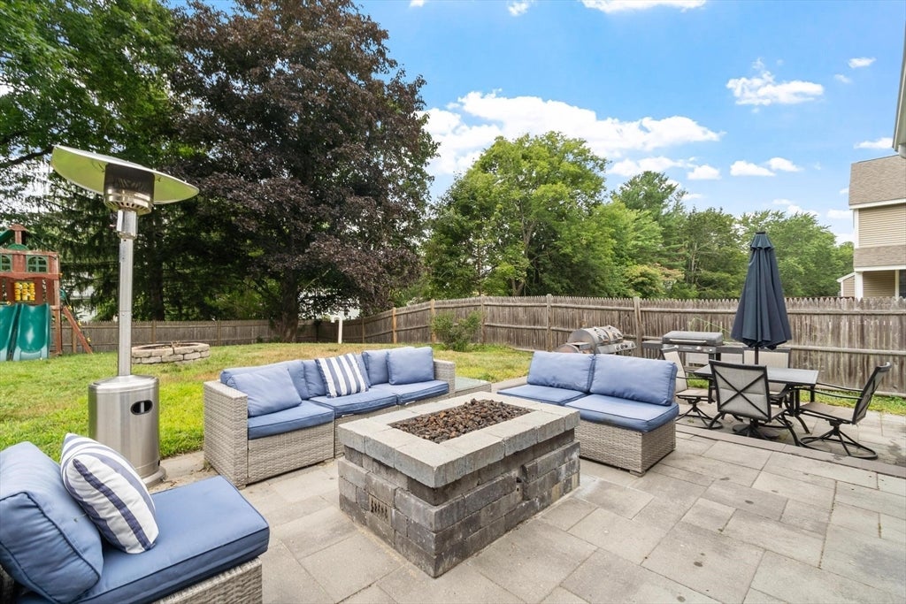 61 Goldsmith St, Littleton, MA, 61 Goldsmith St, Littleton, MA Photo #3