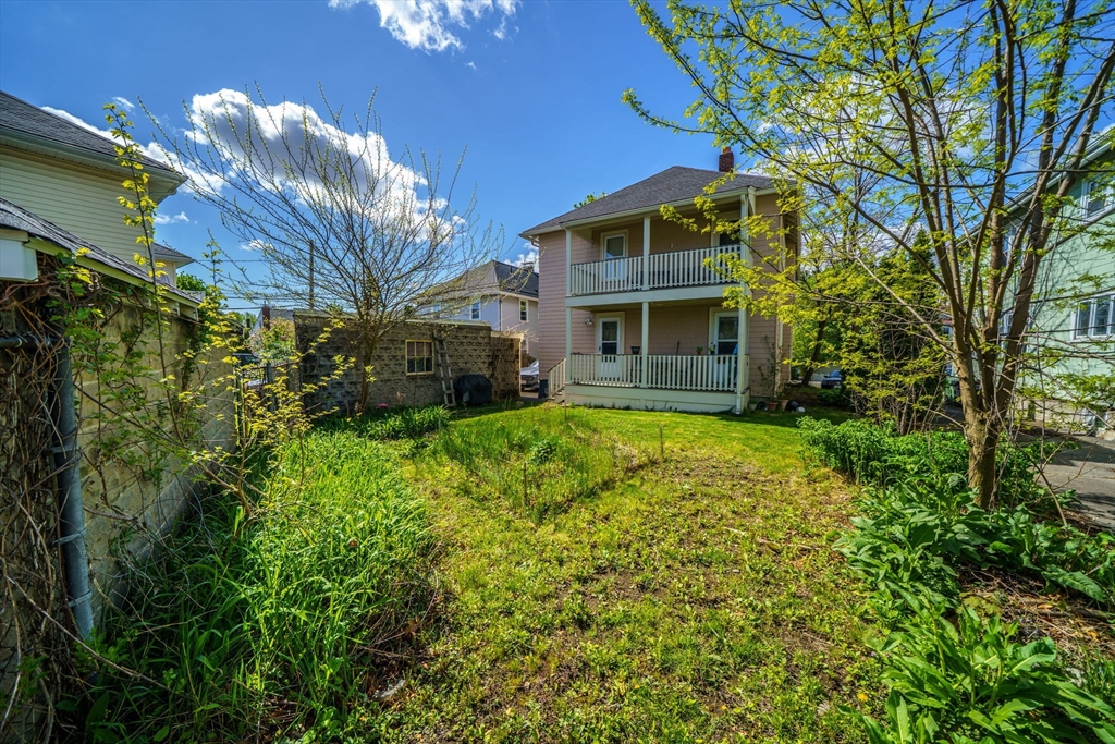 9 Fairview Ave