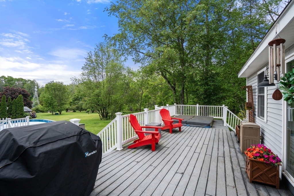 108 Town Farm Rd