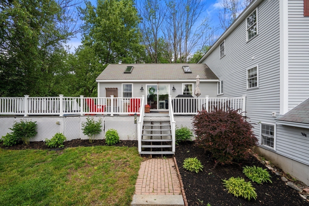 108 Town Farm Rd