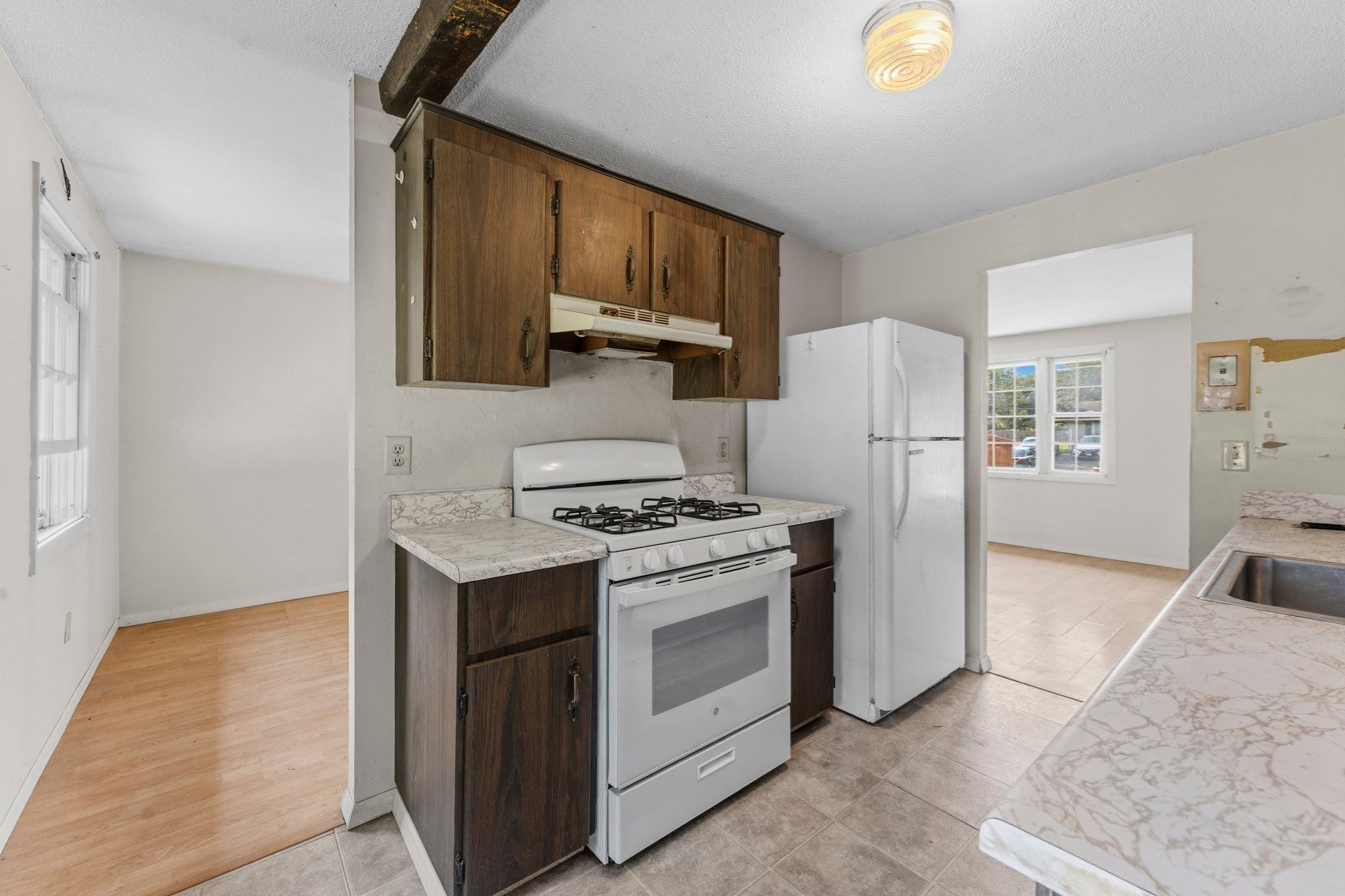 9 Lynnwood Ave, Swansea, MA, 9 Lynnwood Ave, Swansea, MA Photo #10