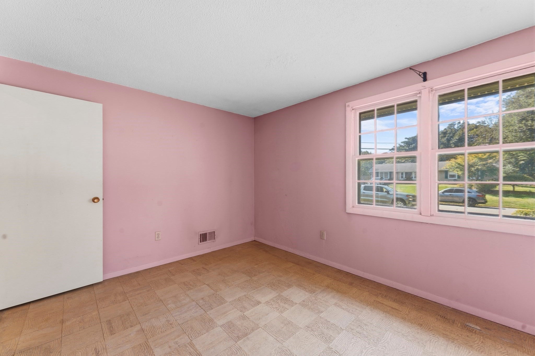 9 Lynnwood Ave, Swansea, MA, 9 Lynnwood Ave, Swansea, MA Photo #22