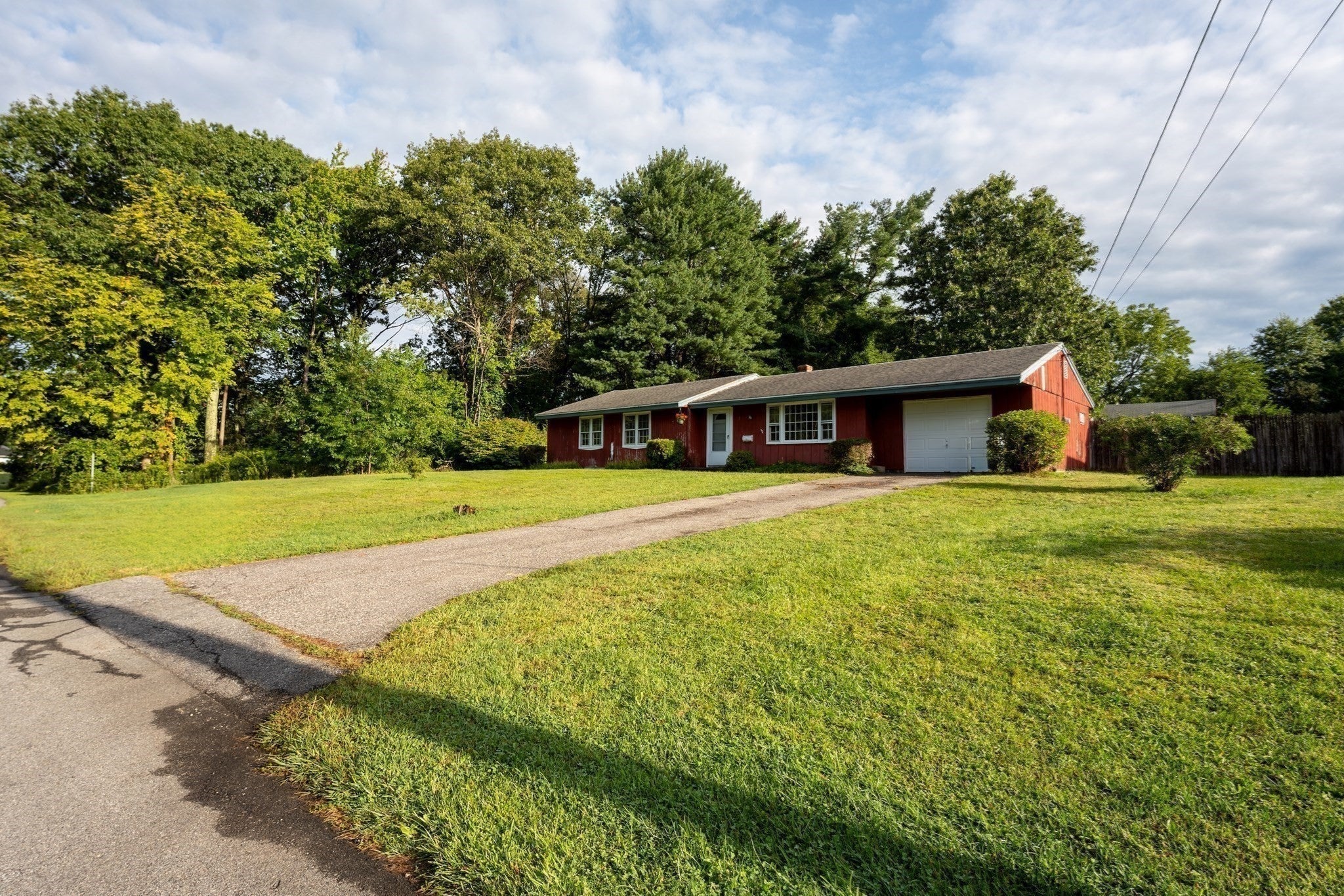 9 Lynnwood Ave