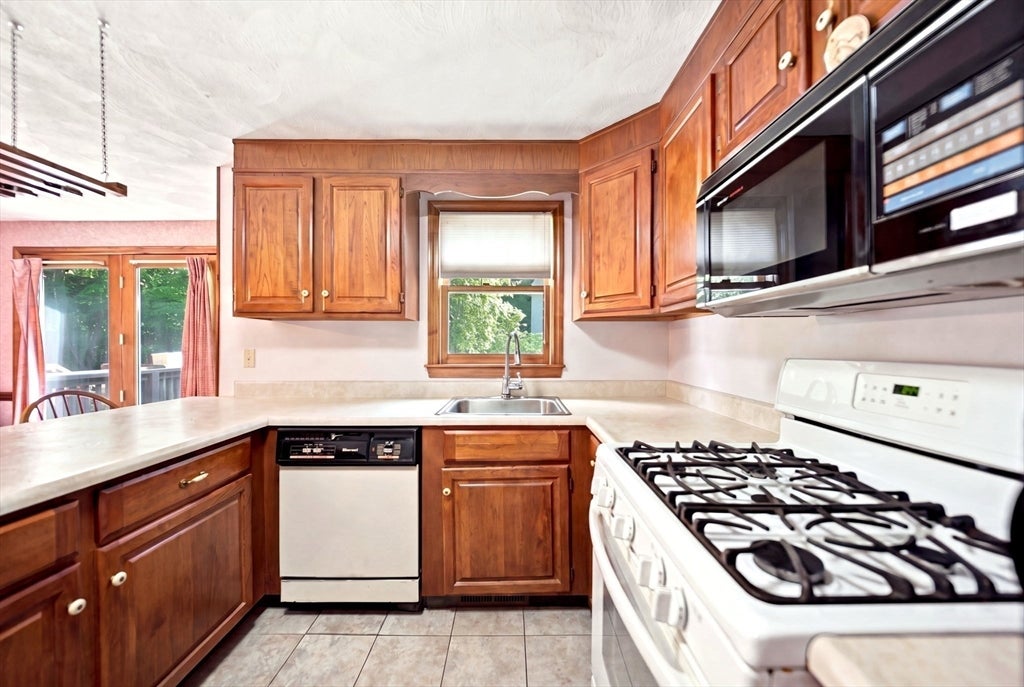 754 Wellman Ave #754, Chelmsford, MA Photo #7