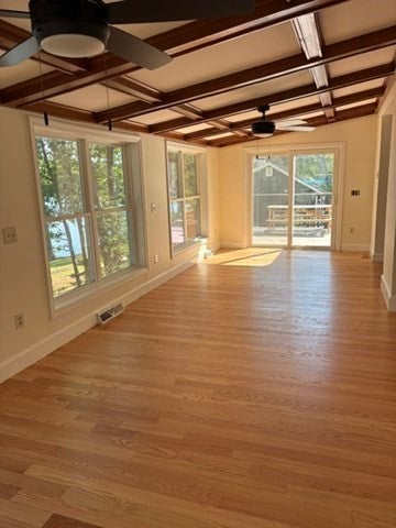 Photo 5 Photo 5