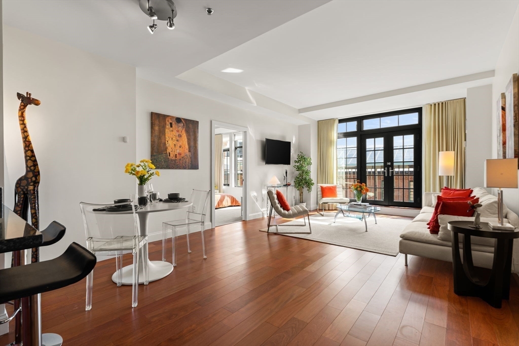 29 Otis St 409
