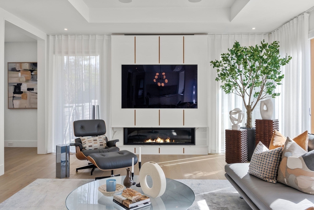 286 Country Dr