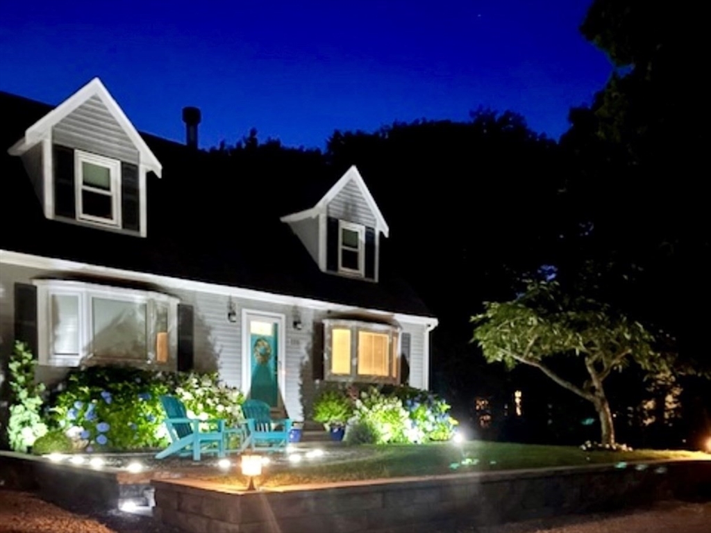 111 Pinecrest Beach Dr