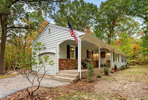 Photo of 7 Hancock St, Plainville, MA 02762 (MLS # 73594712)