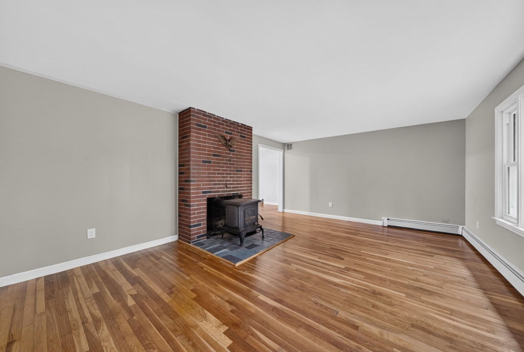 Photo of 7 Hancock St, Plainville, MA 02762 (MLS # 73594712)