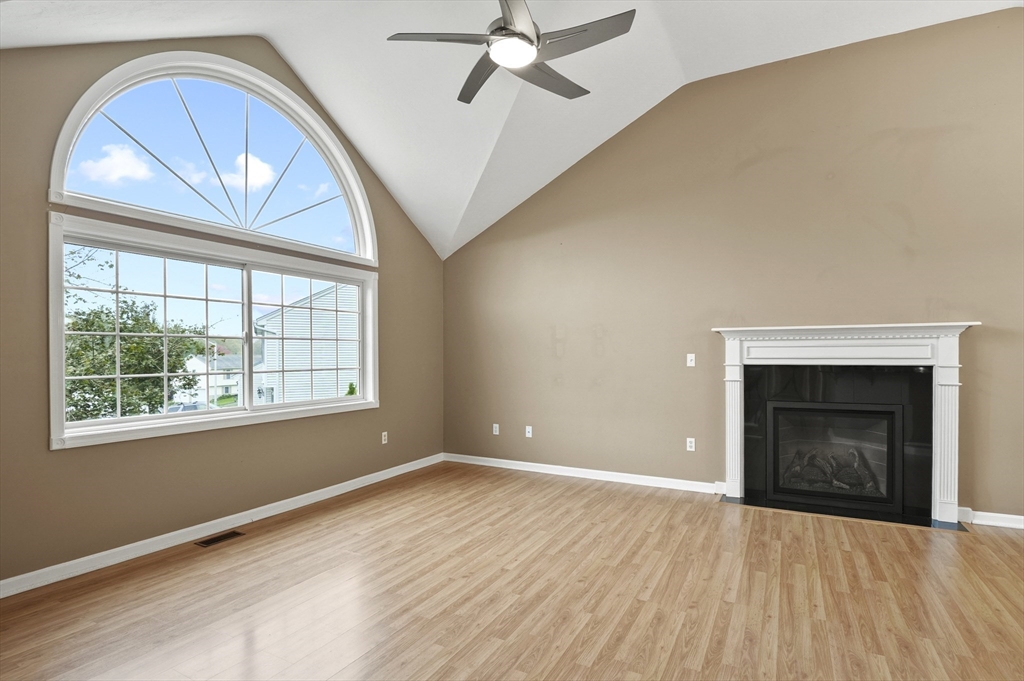 12 Pinebrook Lane