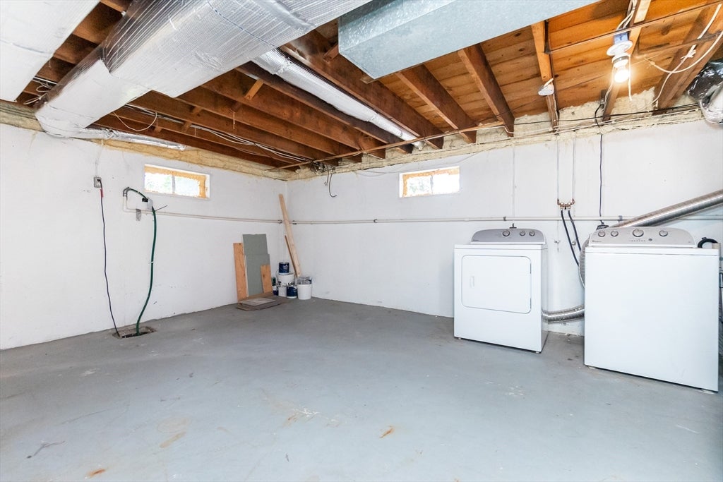 388 Crescent St #1, Waltham, MA Photo #18