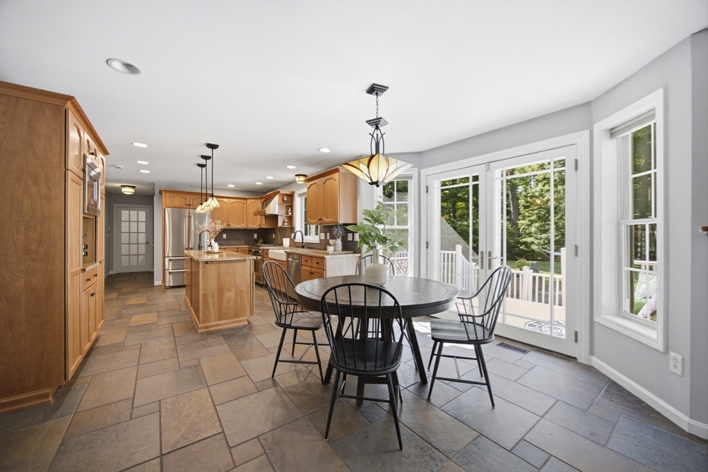 8 Evergreen Drive