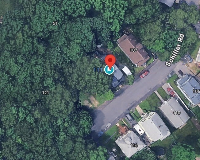 111 Schiller Rd