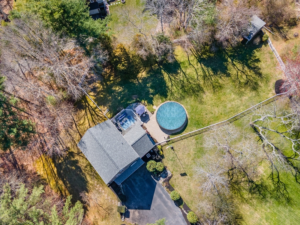 50 Fairway Dr