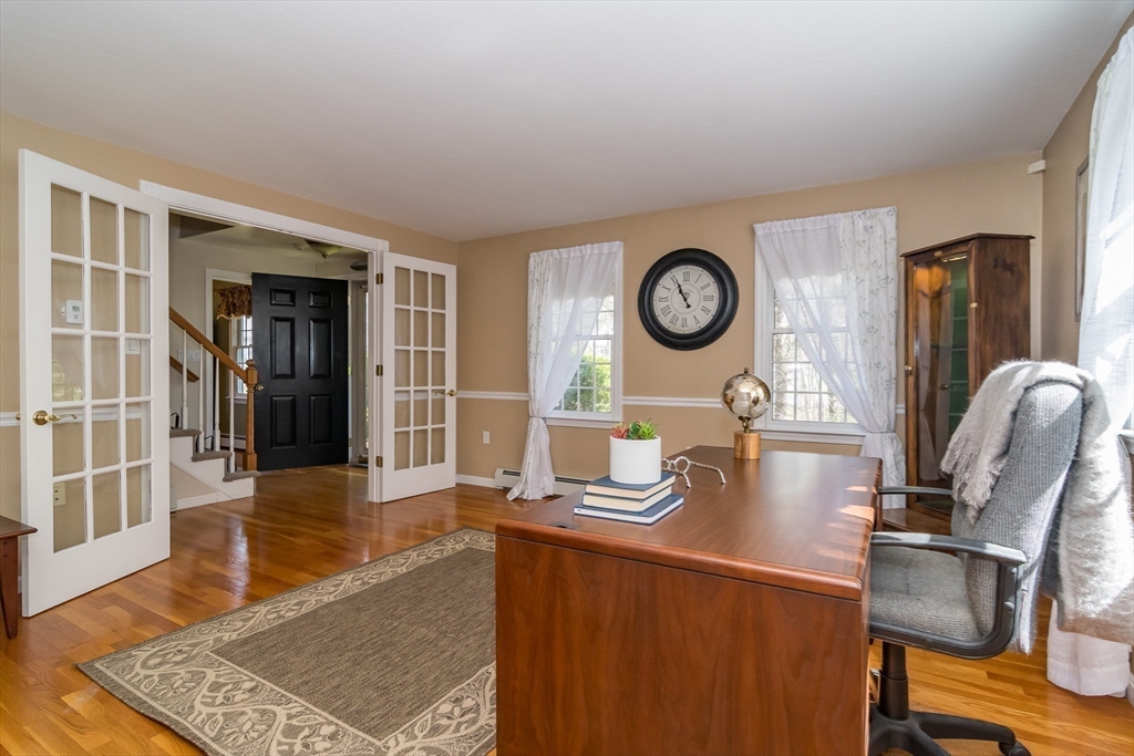 50 Fairway Dr
