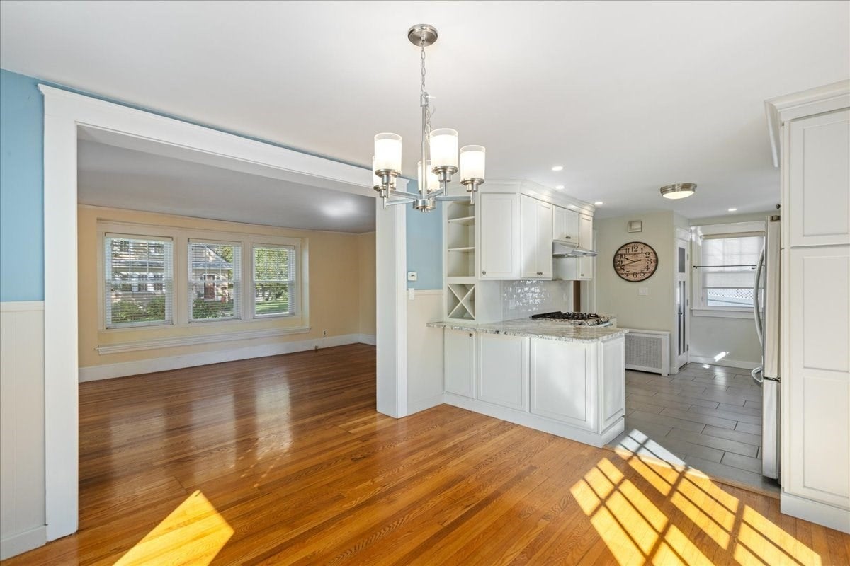 2 Houston Avenue, Methuen, MA, 2 Houston Avenue, Methuen, MA Photo #11