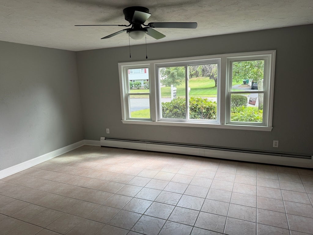 6 Canterbury Rd, Woburn, MA Photo #6