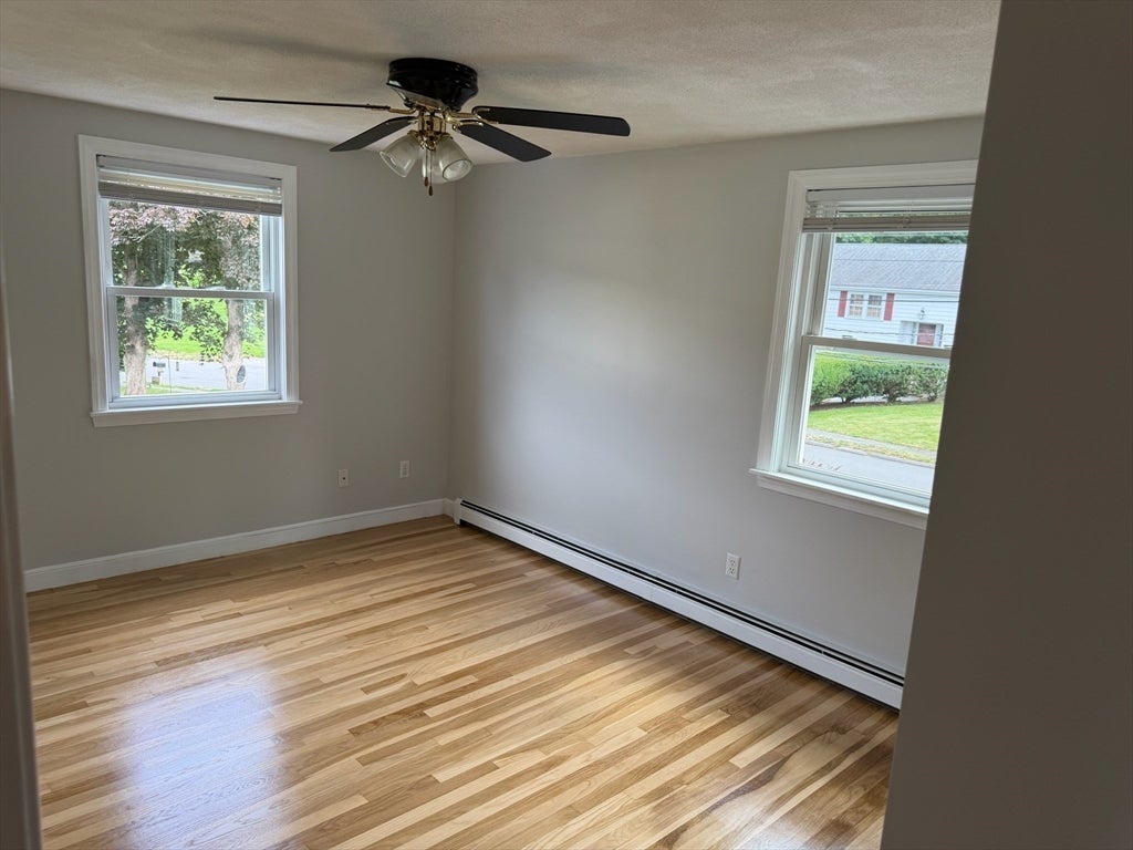 6 Canterbury Rd, Woburn, MA Photo #17