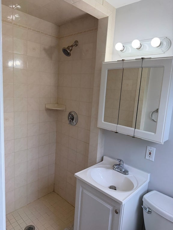 6 Canterbury Rd, Woburn, MA Photo #13