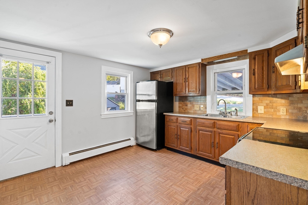 164 Conant St