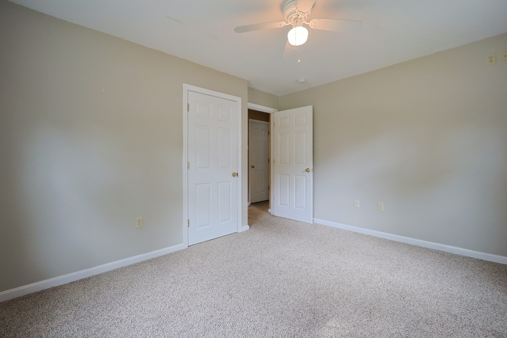 Hopedale, Massachusetts 01747, United States, 2 Bedrooms Bedrooms, ,1 BathroomBathrooms,Residential,Pending,207679