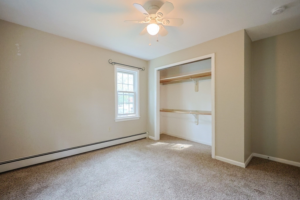 Hopedale, Massachusetts 01747, United States, 2 Bedrooms Bedrooms, ,1 BathroomBathrooms,Residential,Pending,207679