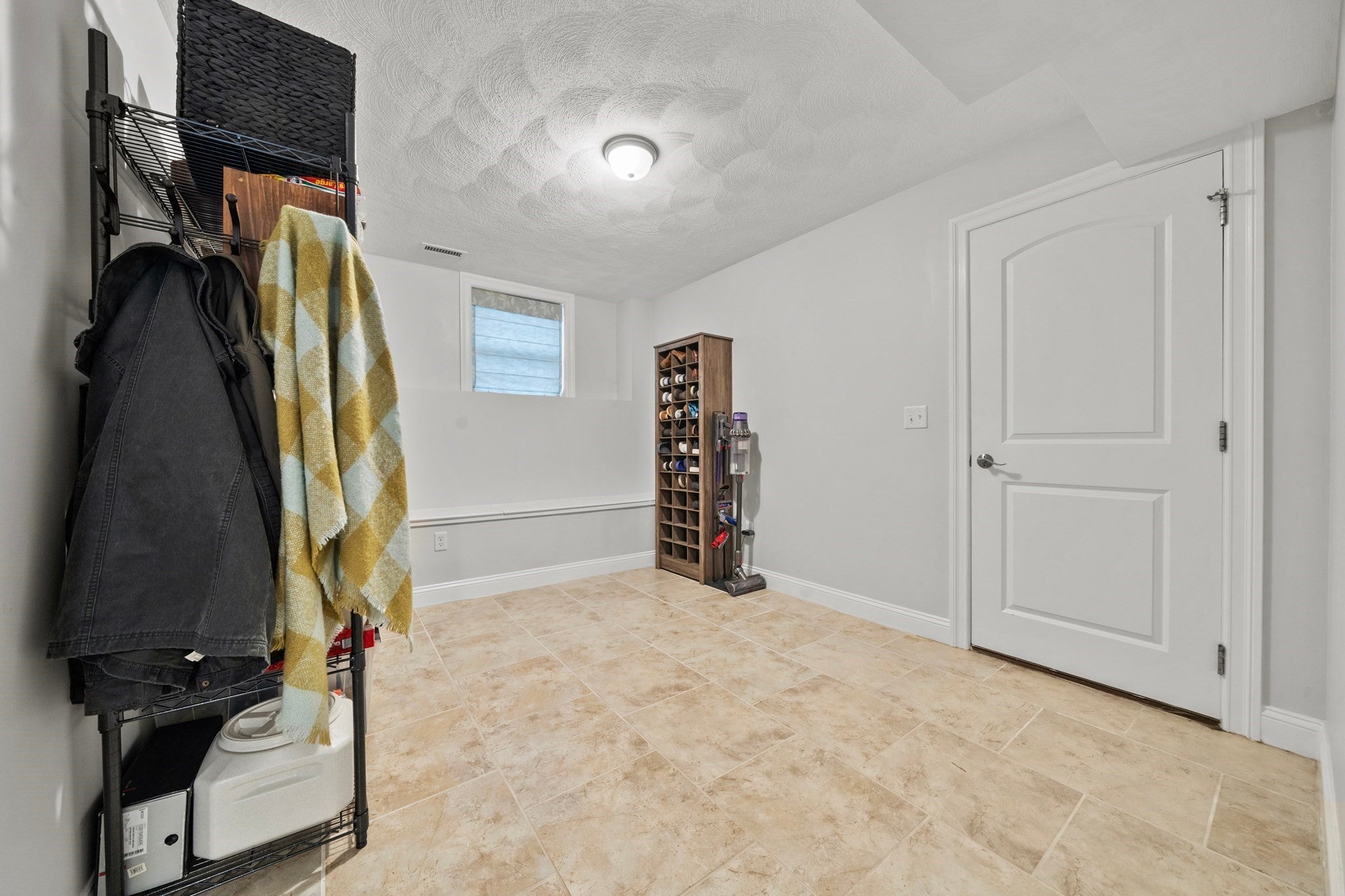 21 Orange St #A, Woburn, MA, 21 Orange St #A, Woburn, MA Photo #28