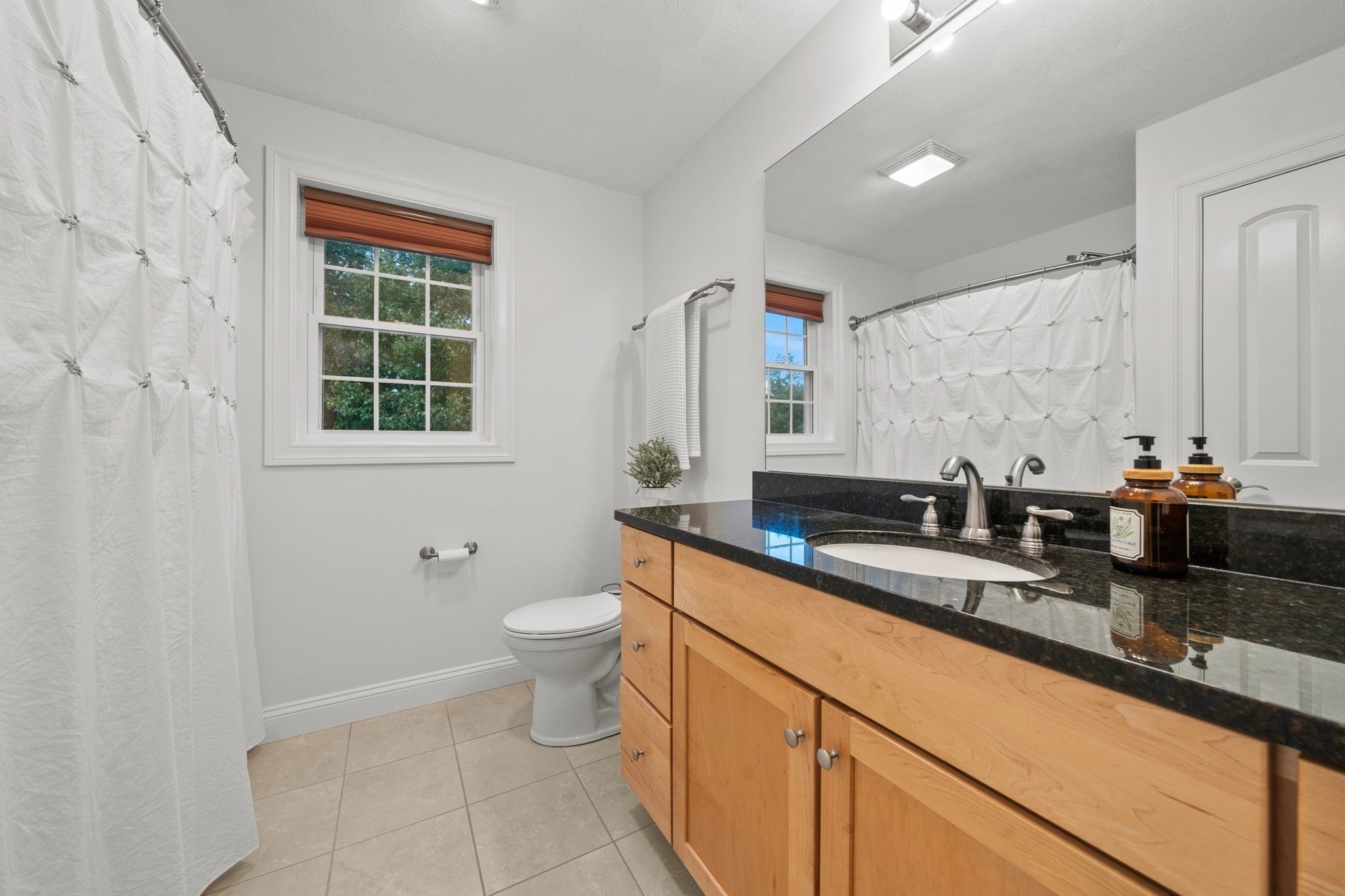21 Orange St #A, Woburn, MA, 21 Orange St #A, Woburn, MA Photo #17