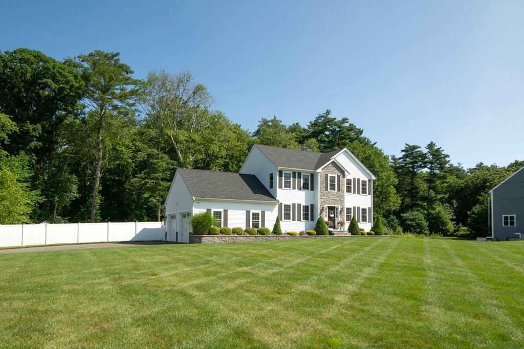 102 West Pond Street