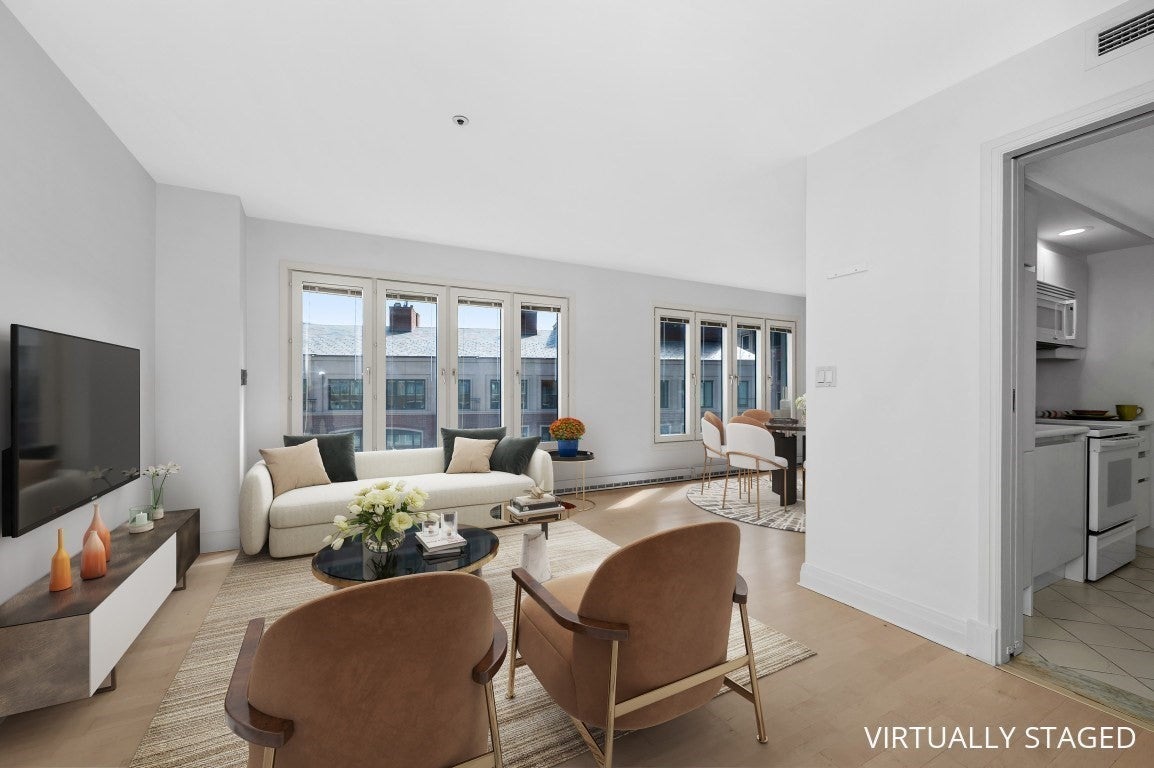 20 Rowes Wharf #PH4 Floor 8
