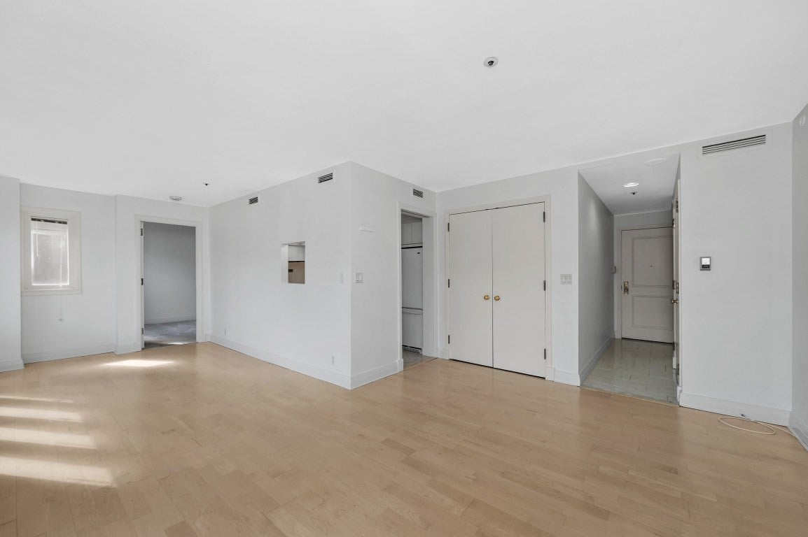 20 Rowes Wharf PH4