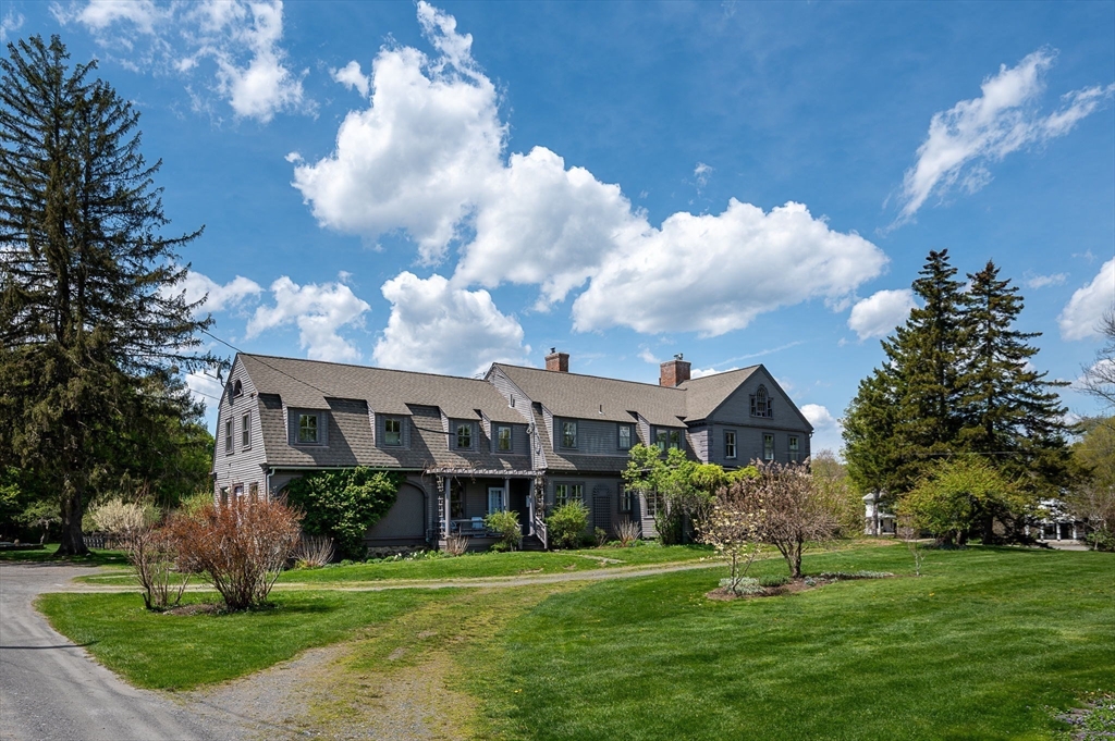 14 South St, Ashfield, MA Photo #2