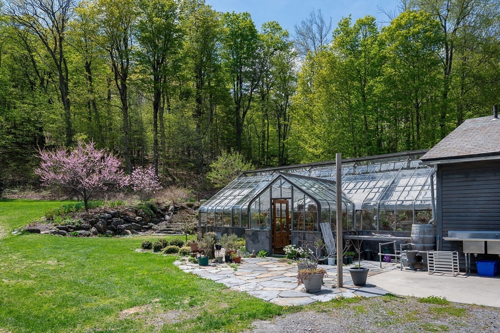 14 South St, Ashfield, MA Photo #23