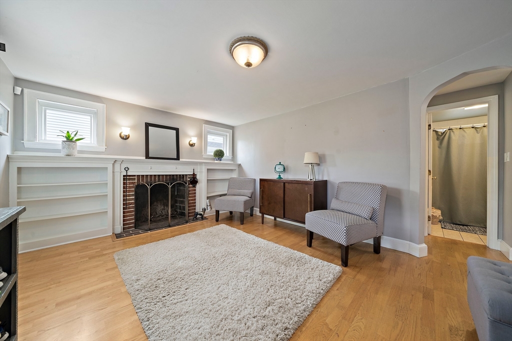 43 Parkside Ave