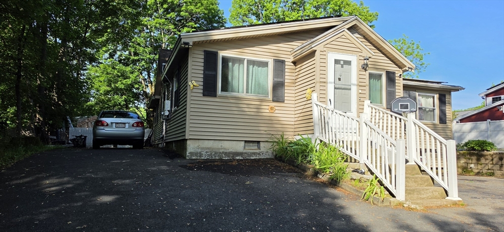 34 Hatch St