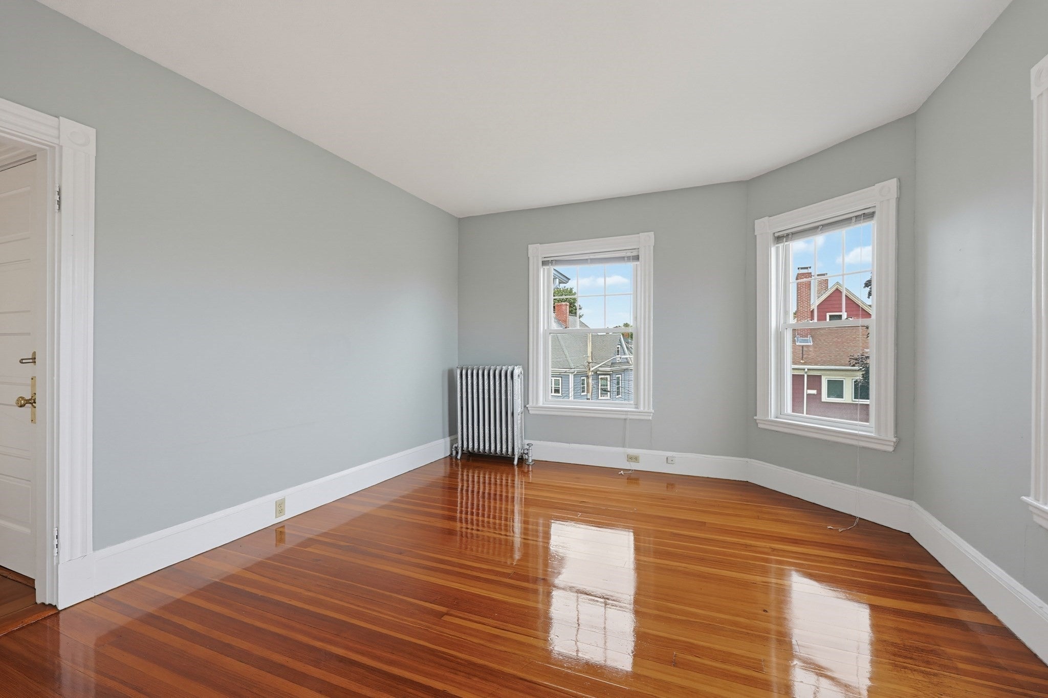 2 Edgar Terrace 3