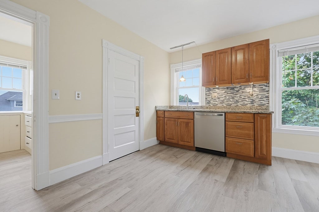 2 Edgar Terrace #3, Winthrop, MA, 2 Edgar Terrace #3, Winthrop, MA Photo #11