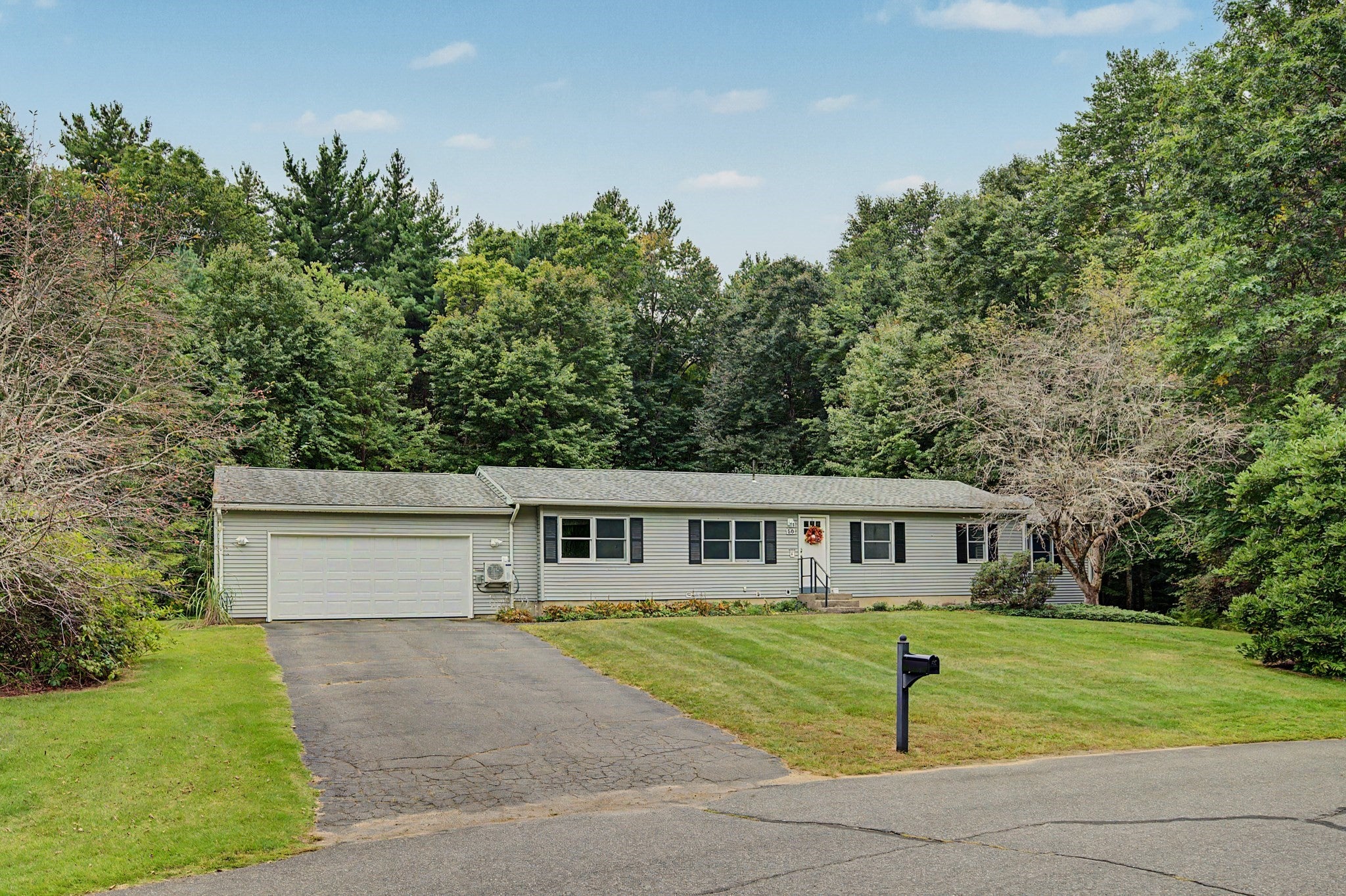 50 Deepwoods Dr, Amherst, MA, 50 Deepwoods Dr, Amherst, MA Photo #2