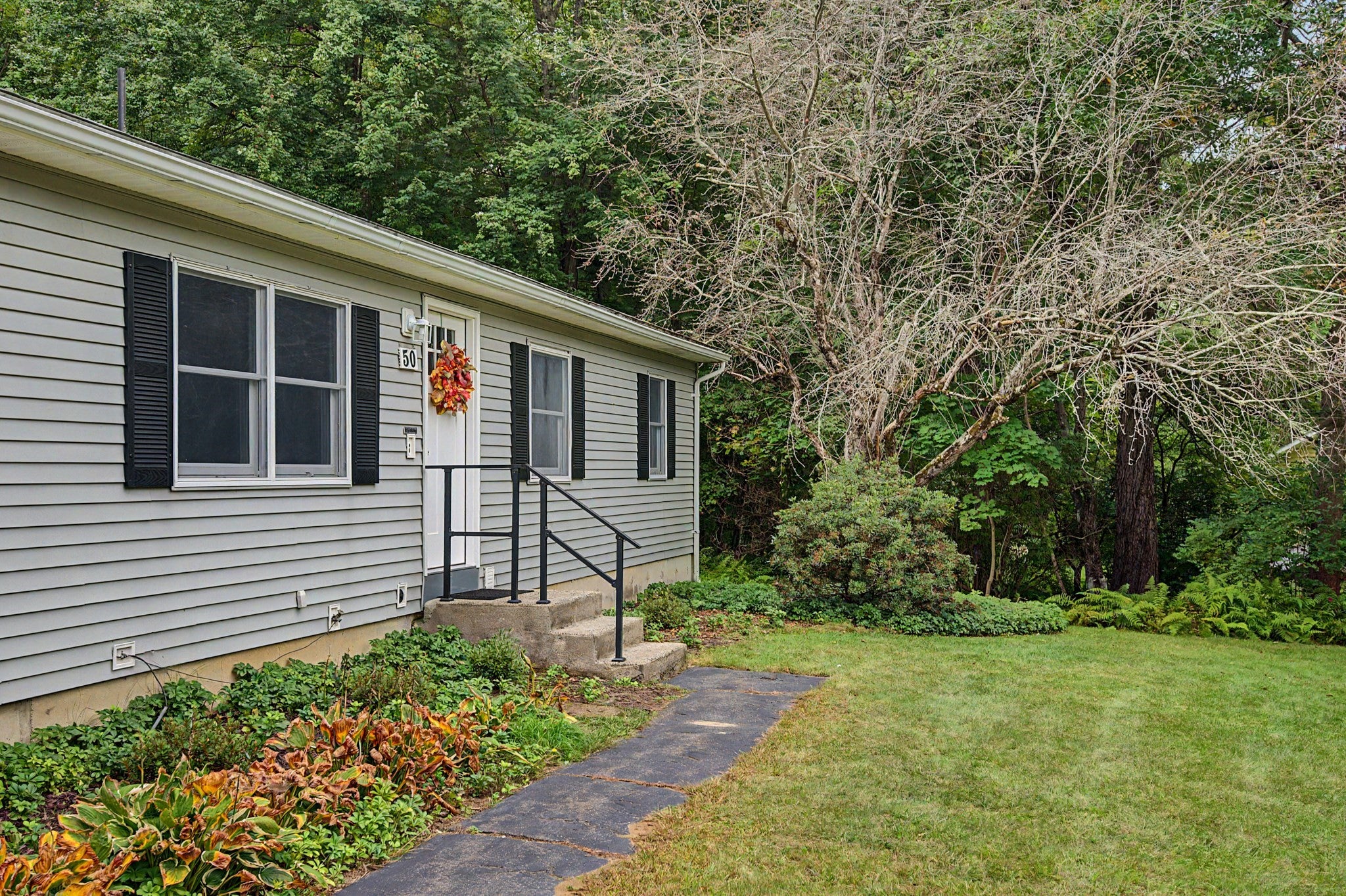50 Deepwoods Dr, Amherst, MA, 50 Deepwoods Dr, Amherst, MA Photo #3