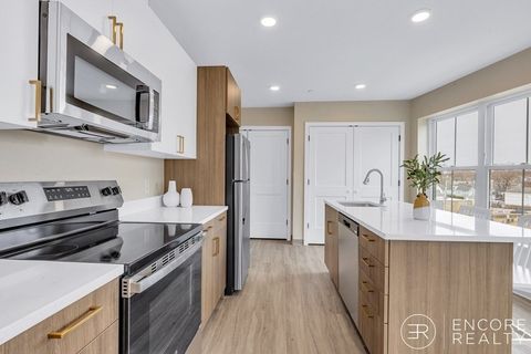 Photo of 375 Cummins Hwy #501, Boston, MA 02131 (MLS # 73510109)