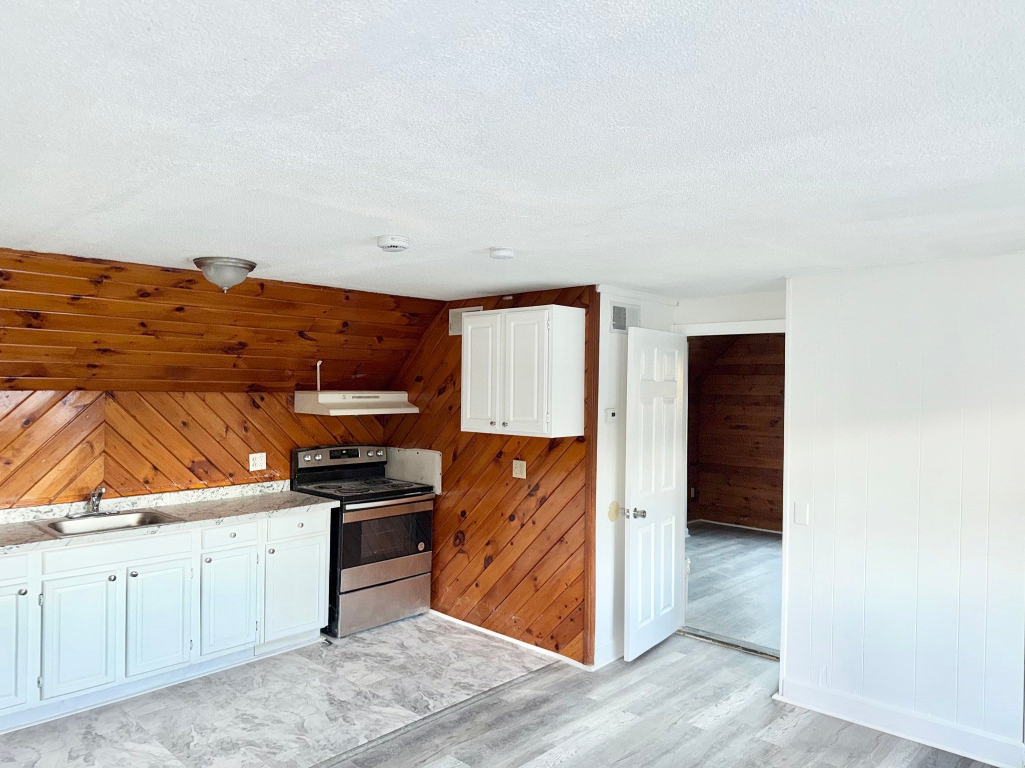 Photo of 26 North Leyden St, Brockton, MA