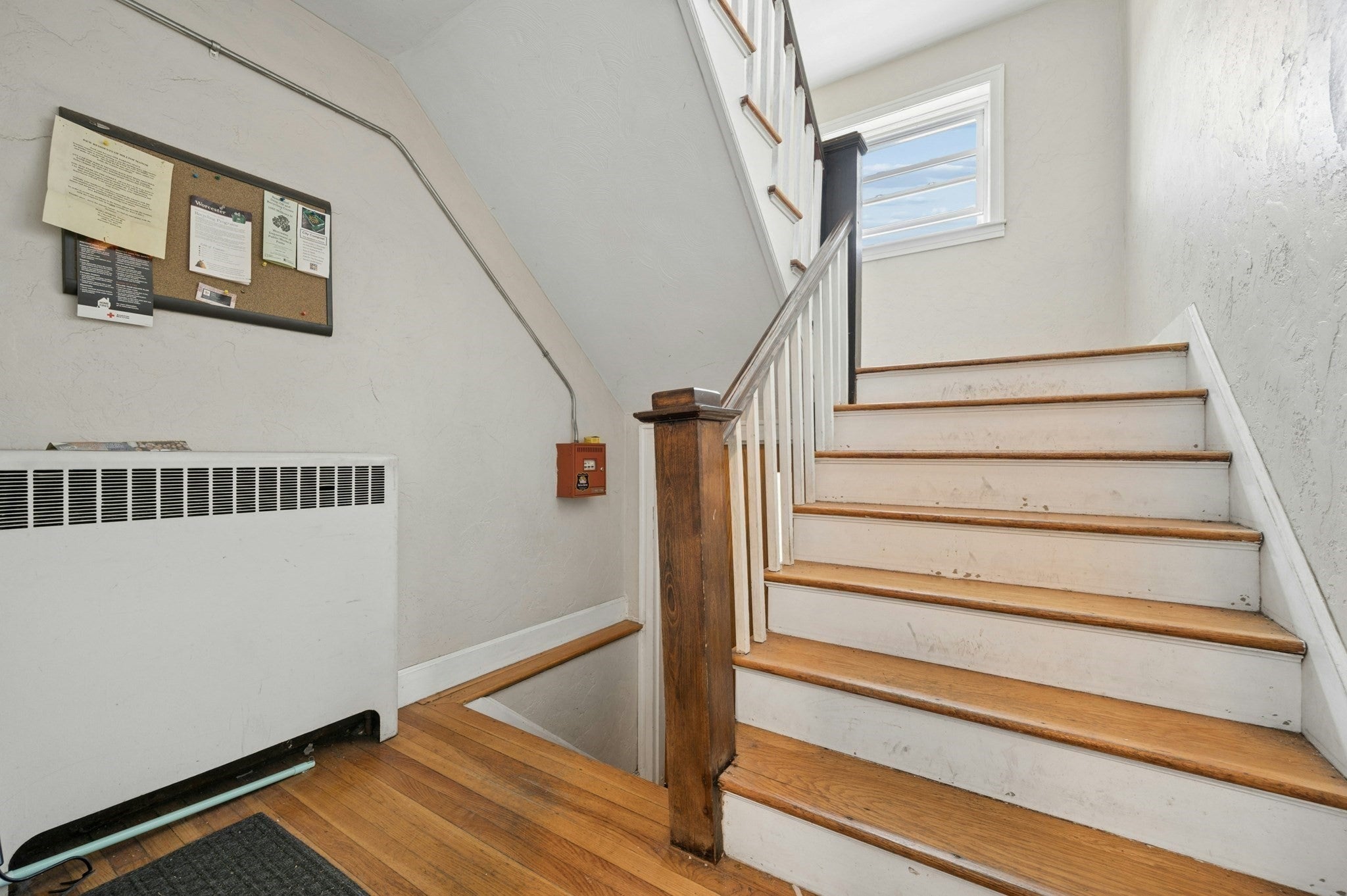 31 Chestnut St #1, Worcester, MA, 31 Chestnut St #1, Worcester, MA Photo #23