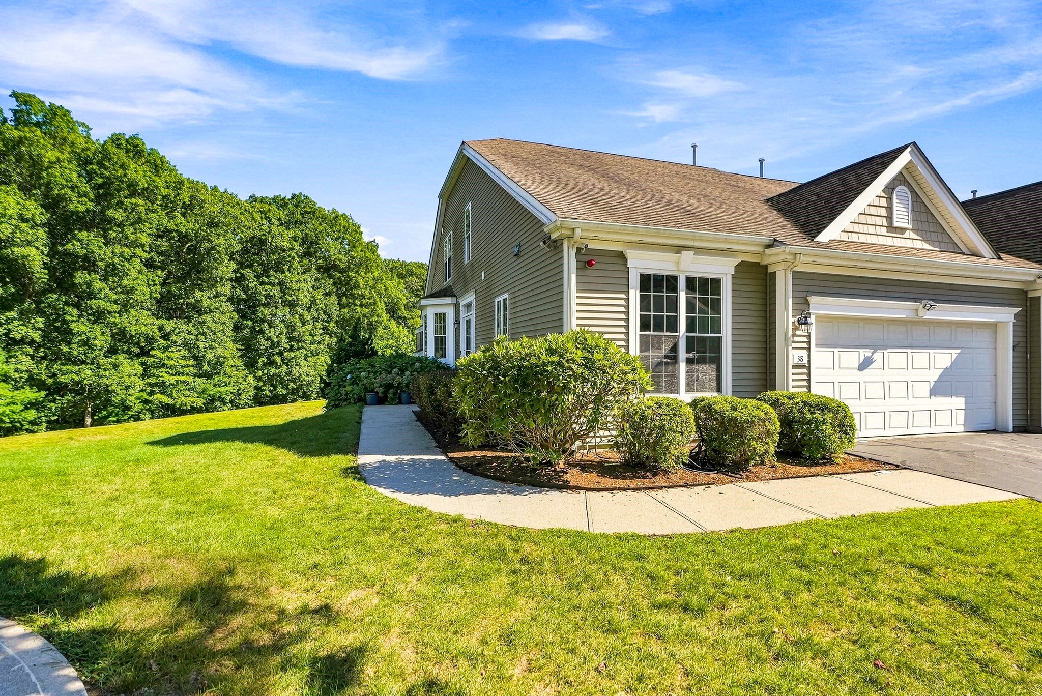 Photo of 38 Cherry Ln #38, Grafton, MA