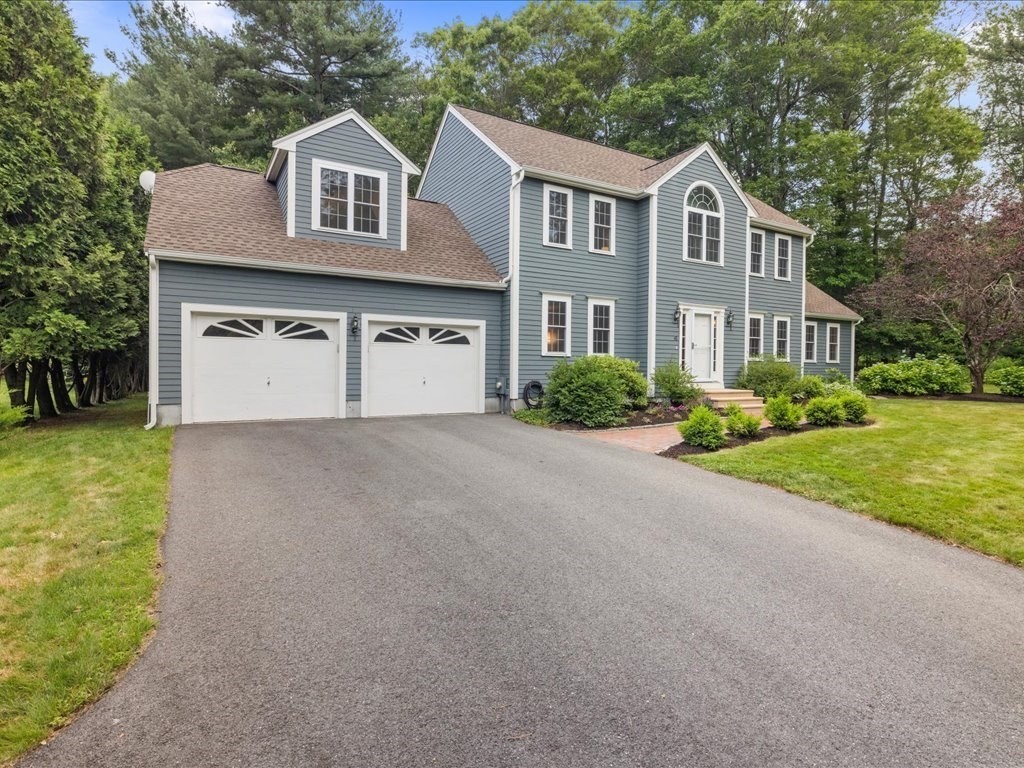 41 Nancy Dr