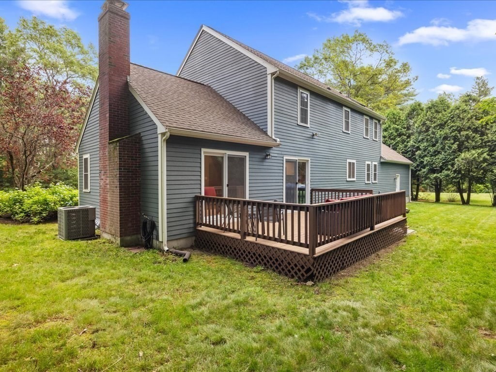 41 Nancy Dr