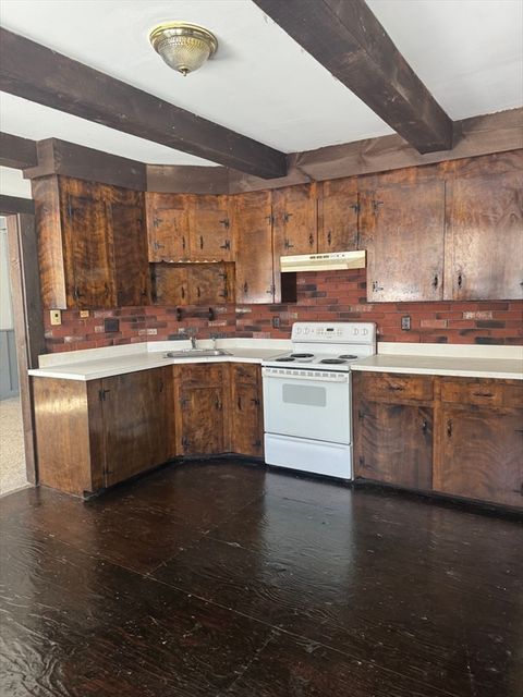 68 Lovering Street B Medway MA 02053